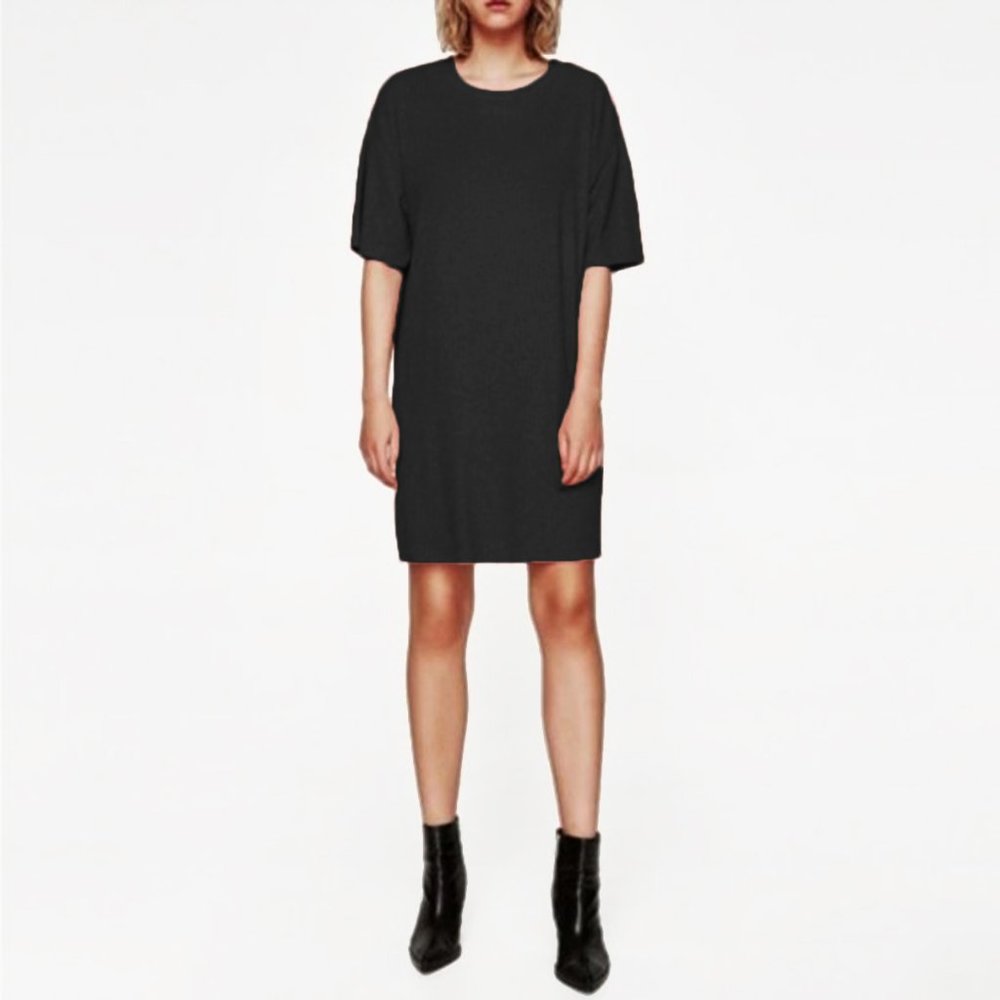 Zara Trafaluc Ribbed T-Shirt Dress in Black